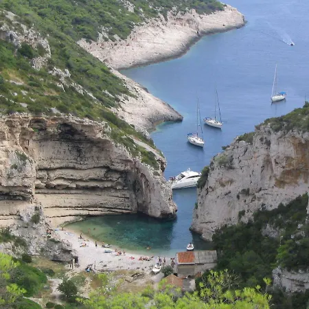 Lucia With Private Pool And A Whirlpool Villa Vis