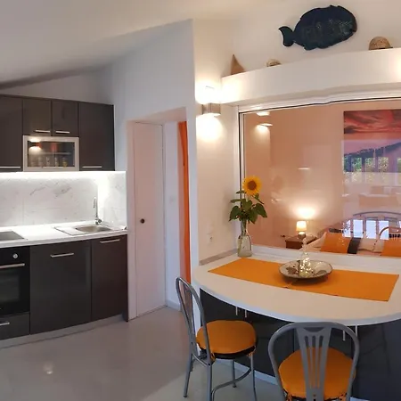 Lucia With Private Pool And A Whirlpool Villa Vis